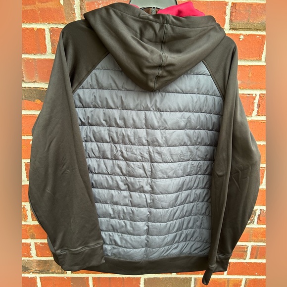 NWT Reebok Men’s Long Sleeve Full Zip Puffer Jacket Black/Gray/Red. Size 3XL - Picture 2 of 4